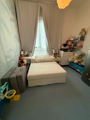 Day time bed/nursery