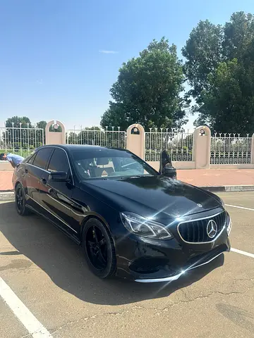 2011 Mercedes-BENZ E-CLASS — миниатюра 2