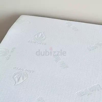 Comfortable Aloe Vera Memory Foam Mattress - Good Condition