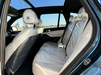 2025 BMW X5 thumbnail 9