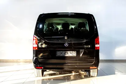 Mercedes-Benz V-Class V 300, миниатюра 4