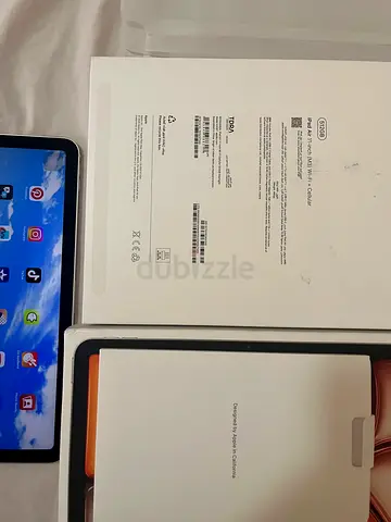 Apple iPad M3 Air 512 GB Starlight 11 inch 1 battery cycle