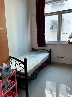 Ladies Bed Space Available – Near Sharaf DG Metro Station