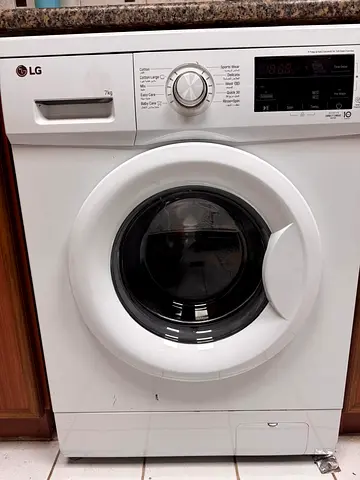 7KG Capacity LG Front loaded Washing Machin For Sale