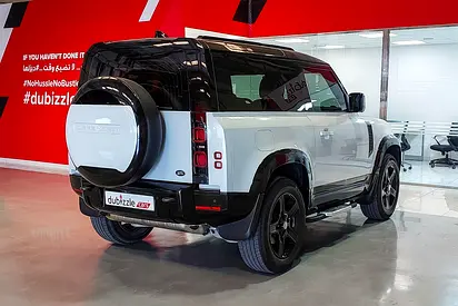 2023 LAND Rover DEFENDER thumbnail 6