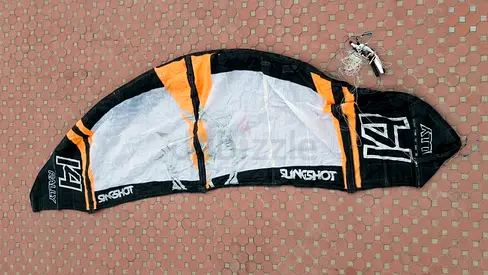 Slingshot Rally 14m Kiteboarding Kite + Bar  Bag - free delivery!