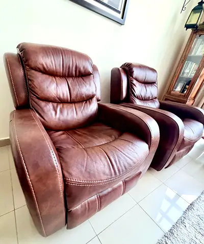 Lounge recliners