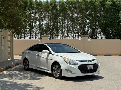 Hyundai Sonata Hybrid 2013 - Well Maintained - Family Used