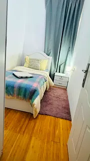 Cheap room available immediately