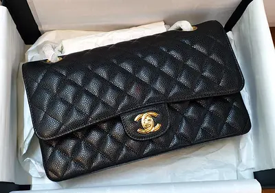 Chanel Classic 25 Caviar Leather GHW  SHW