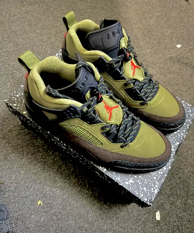 Used Olive Green Air Jordan Sneakers - Size 42.5