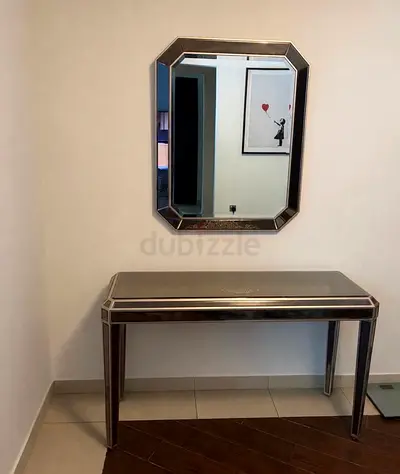 Mirrored Console Table with Matching Wall Mirror - perfect Condition