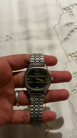 Vintage watch for sale