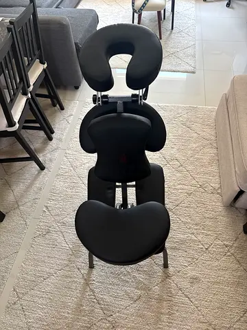 Professional Portable Massage Chair – Excellent Condition
