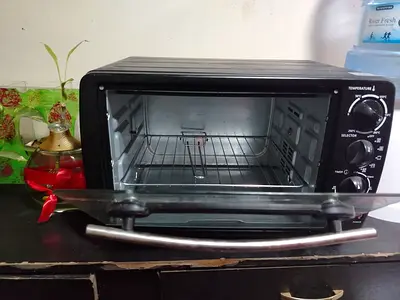 Toaster oven with Griller