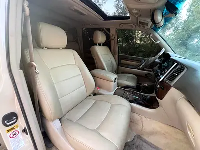2003 Lexus LX-SERIES photo 14