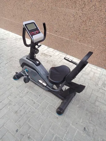 Skyland recumbent exercise bike