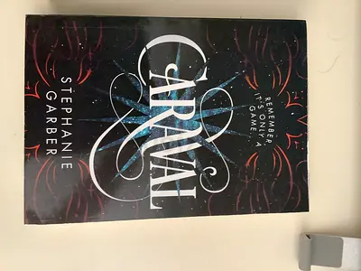 Caraval by Stephanie Garber – Great Condition Caraval by Stephanie Garber – Great Condition