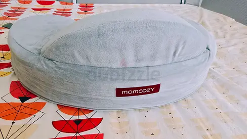 Momcozy Nursing / Feeding Pillow - Light Grey, Good Condition
