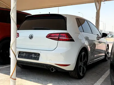 2015 Volkswagen GOLF GTI — фото 4