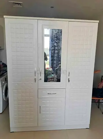 White 3-Door Wardrobe with Mirror and Drawer - Good Condition