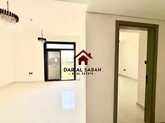12 cheque payment/with balcony/brand new building/ready to move!