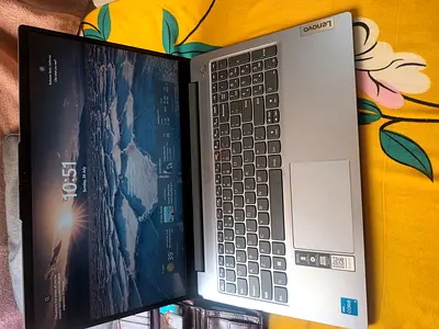 Lenovo Ideapad 14-inch Laptop - Intel Core i3, Silver