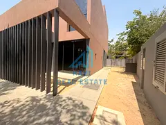 4 BEDROOM VILLA IN GATED COMMUNITY