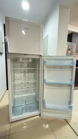 BEKO A+++ Fridge – Only 3 Months Old | Like New | AED 450