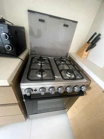Gas range for sale