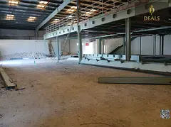 Prime Industrial Warehouse with Large Mezzanine for Rent in Al Jurf Industrial Area, Ajman – AED 5