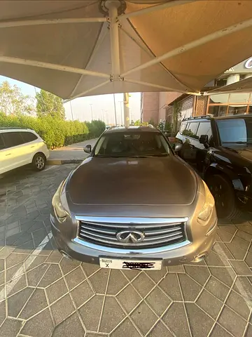 صورة 10 لـ 2013 Infiniti FX37