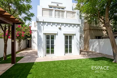 4 Bedrooms | Type C End | Opposite Pool