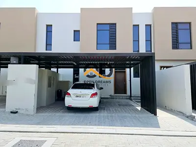 Spacious 3BR | Townhouse | Ready to move | luxurious amenities | Modern life