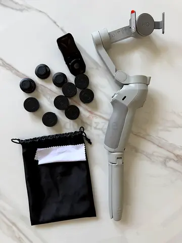 DJI Osmo Mobile SE Smartphone Gimbal + Free Camera Filters