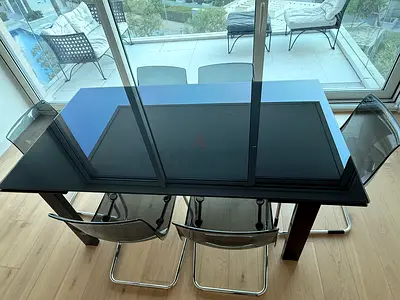 Calligaris Extendable Black Glass Dining Table with 6 Chairs