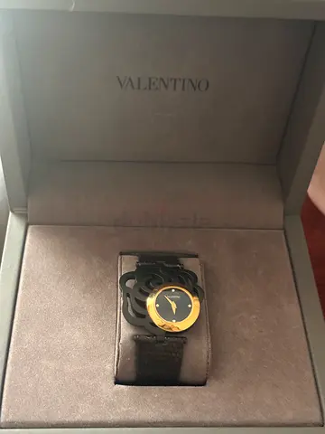 Valentino womens designer wristwatch in original box