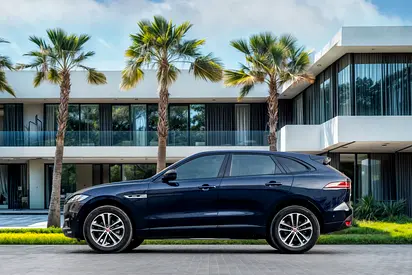 صورة مصغرة 2 لـ 2020 Jaguar F-PACE