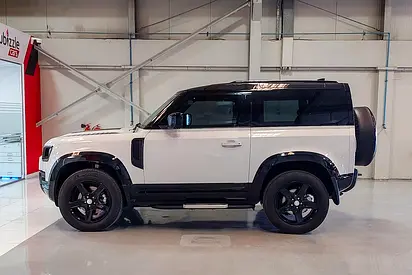 2023 LAND Rover DEFENDER thumbnail 5