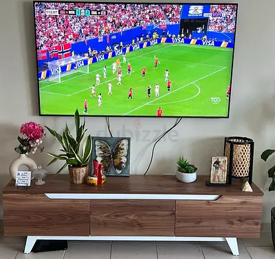 Modern Walnut TV Console / Entertainment Unit - Good Condition