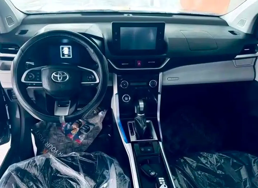 Toyota Veloz 2024