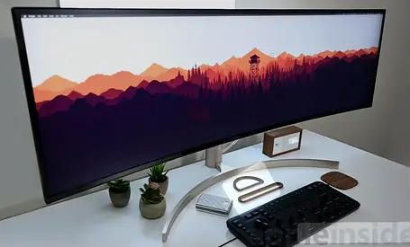 LG 49WL95C-WE is a massive, super-ultrawide curved monitor designed for maximum productivity and mul