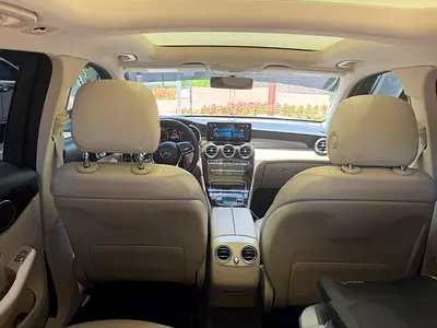 صورة 7 لـ 2021 Mercedes-BENZ GLC