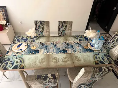dinning table