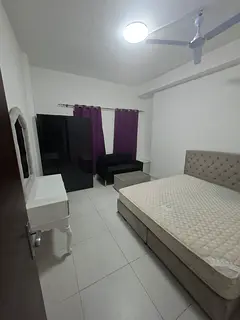 Room Available for monthly basis