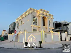 Luxury classic corner villa with 5 bedrooms, stone facade and high-end finishes, strategic location