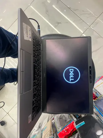 DELL LAPTOP