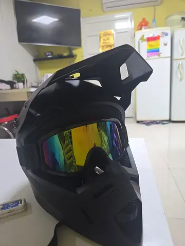 Dirt bike helmet