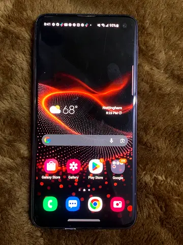 📱 Samsung Galaxy S10e – 128GB 💙  ✨ Prism Blue Color 💾 128GB Storage 📸 Excellent Camera ⚡ Fast