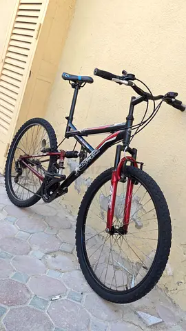 Mountain bicycle Japan import Free delivery used refurbished 100% working high quality strong bike